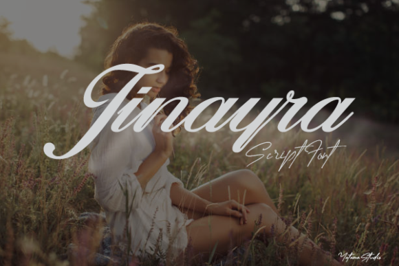 Jinayra: A Script Font That Elevates Branding for Small Businesses